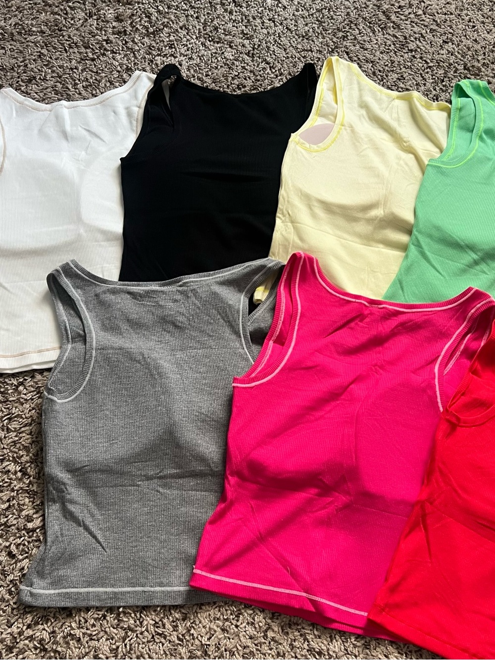 Women Rib Padded Tank Tops - Picture 7 of 11